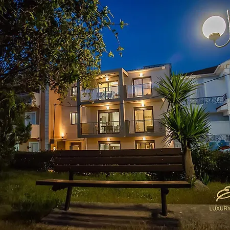 Emily'S Luxury Apartments Argostoli  Exterior foto